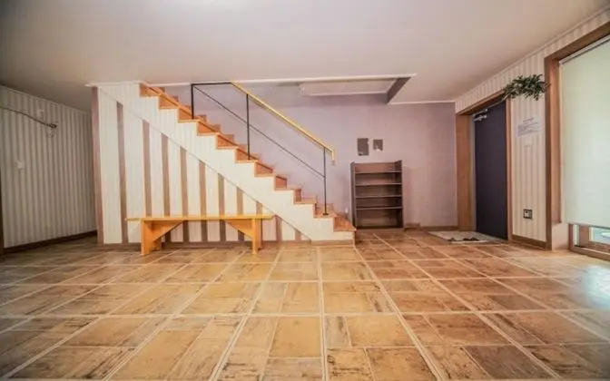 Oda (Orange (2 bathrooms 2 kitchens))