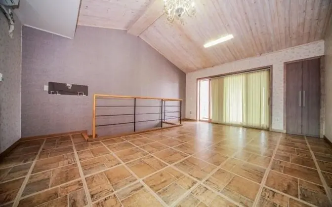 Oda (Orange (2 bathrooms 2 kitchens))