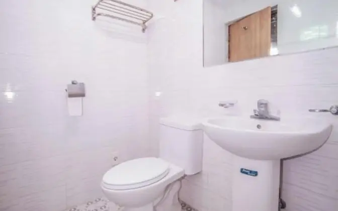 Oda (Orange (2 bathrooms 2 kitchens))