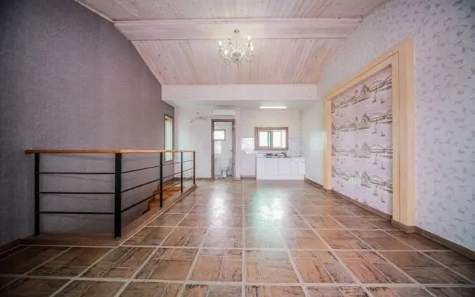 Oda (Red (2 bathrooms 2 kitchens))