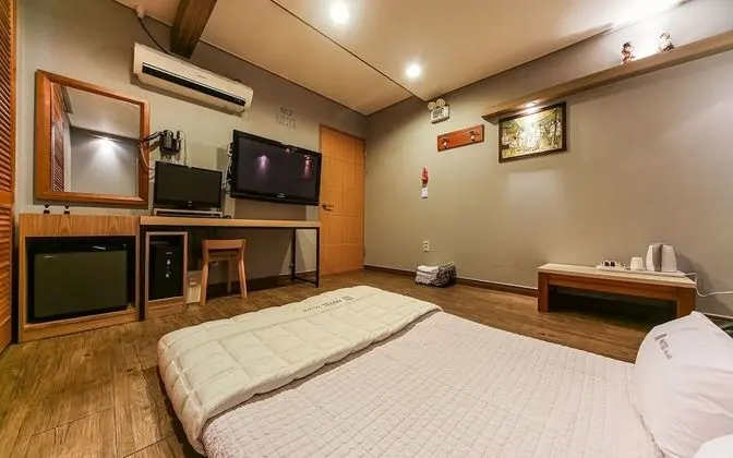 Oda (Standard Korean Room)