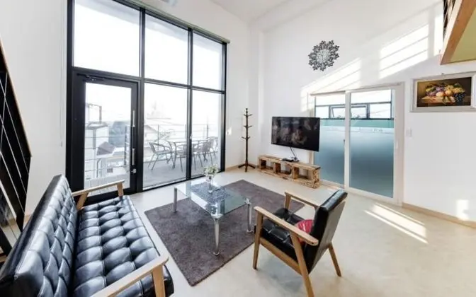 Oda (Room 201 (Ocean View Spa Stopped))