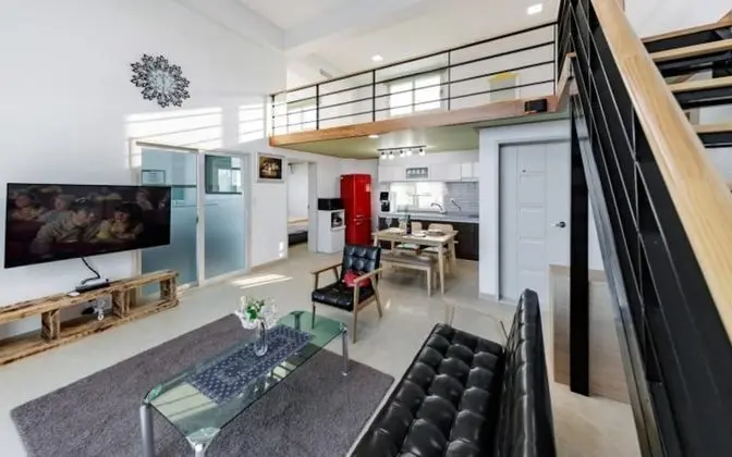 Oda (Room 201 (Ocean View Spa Stopped))