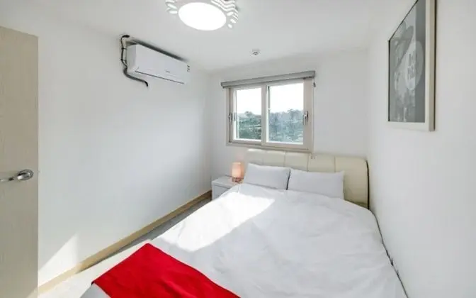 Oda (Room 402 (Ocean View))