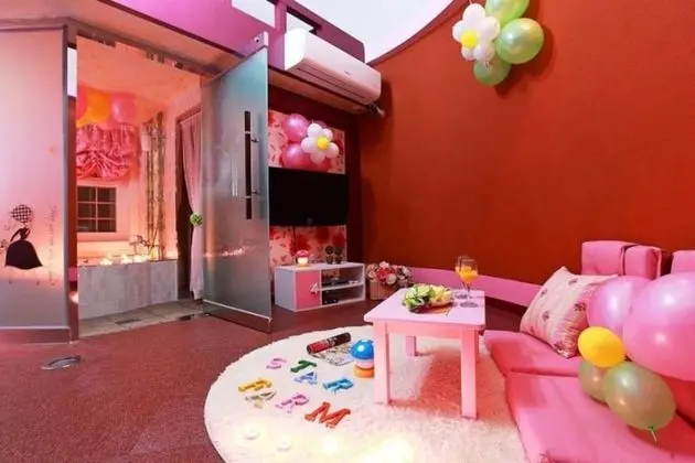 Oda (Soft Starlight Room No 2)