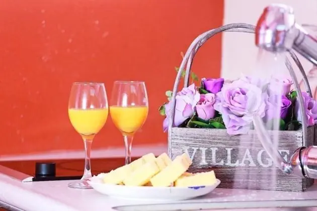 Oda (Soft Starlight Room No 3)