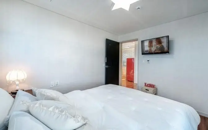 Oda (201 ocean view (large jet spa pool))