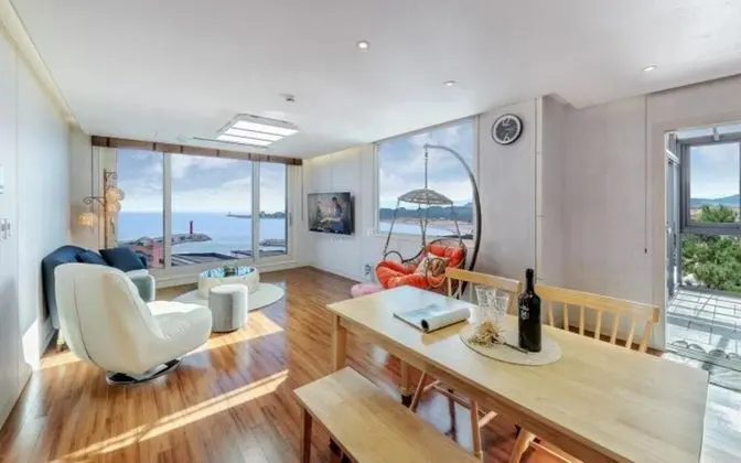 Oda (201 ocean view (large jet spa pool))
