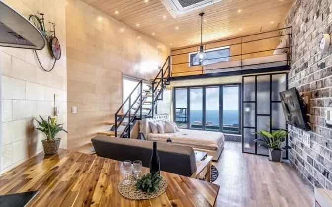Oda (301 Ocean View (Annex Duplex Private )