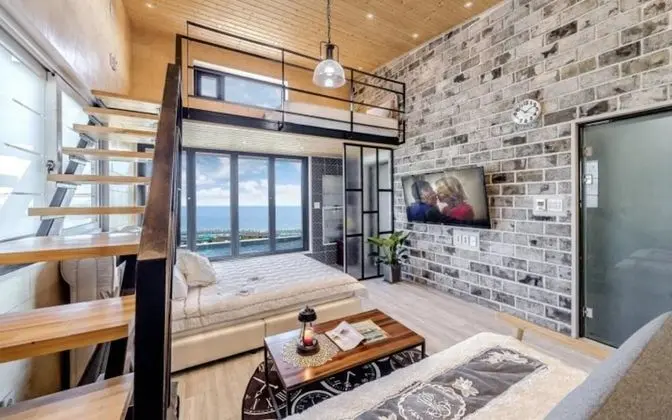 Oda (301 Ocean View (Annex Duplex Private )