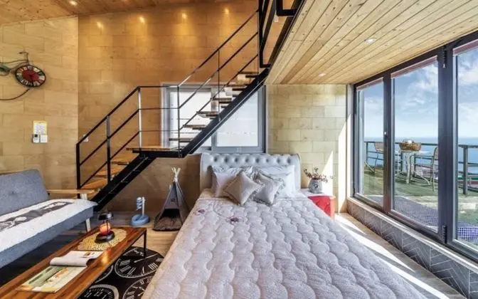 Oda (301 Ocean View (Annex Duplex Private )