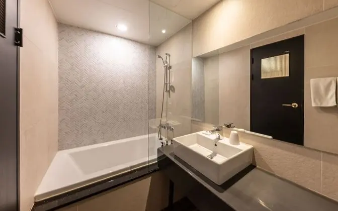 Oda (Premium (Netflix Available))