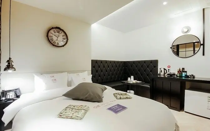 Oda (Standard (Netflix Available))