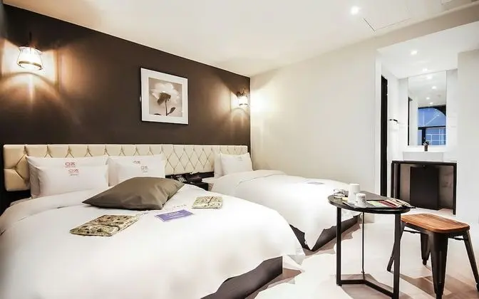 Oda (Suite Room (Netflix Available Additio)