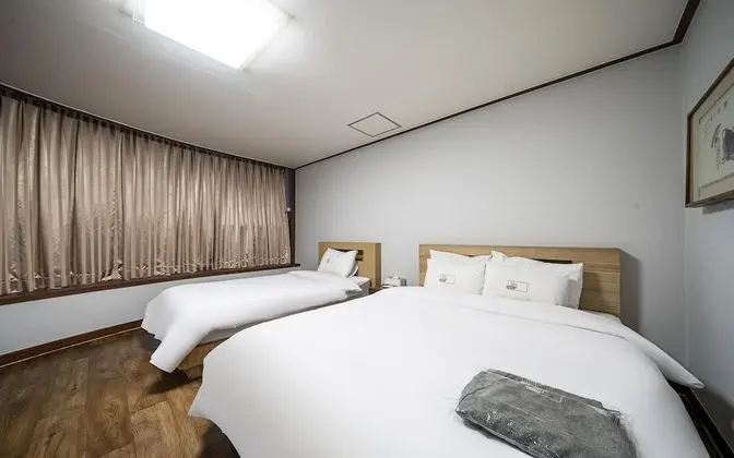 Oda (SUITE TWIN (double + single))