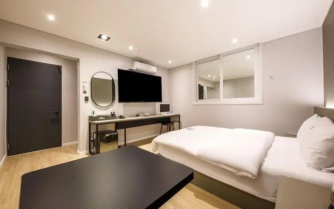 Oda (Venetian Standard - GRAND OPEN specia)