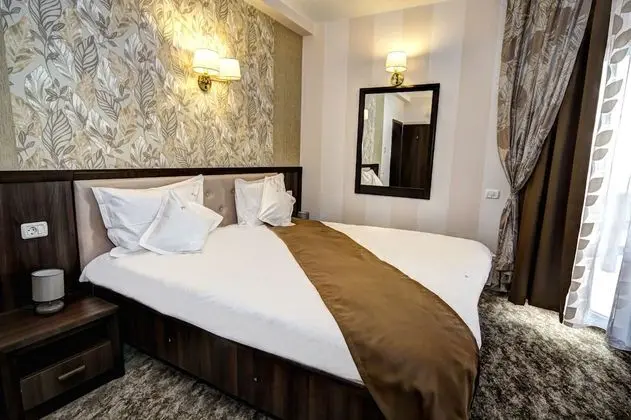 Standard Tek Büyük veya İki Ayrı Yataklı Oda, Dağ Manzaralı