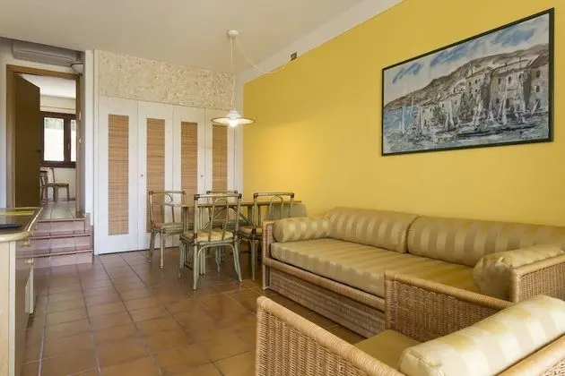 Apart Daire, 2 Yatak Odası, Küçük Mutfak, Göl Manzaralı