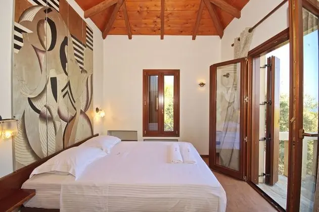 Villa (Thalassa)