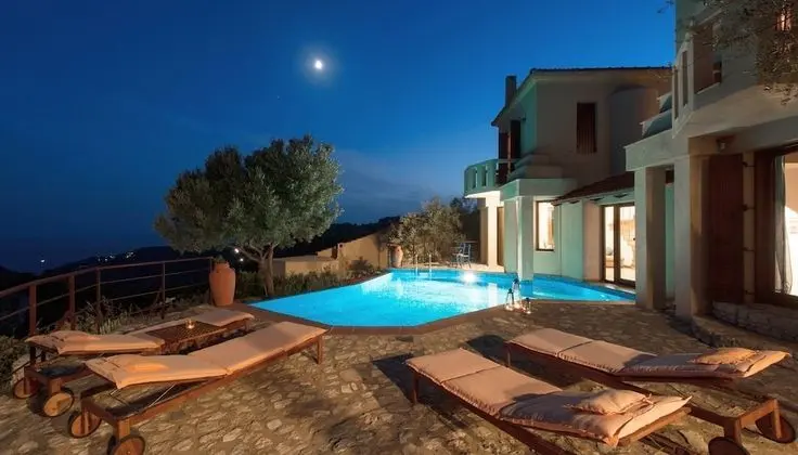 Villa (Thalassa)