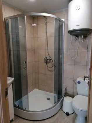 Basic Tek Büyük Yataklı Oda