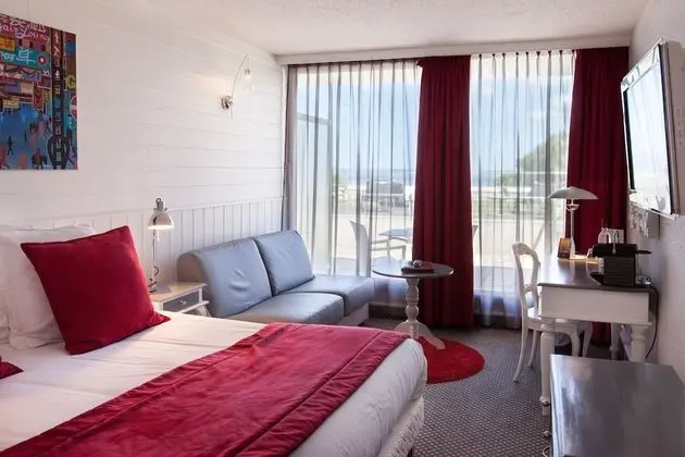 Deluxe Tek Büyük Yataklı Oda, Deniz Manzaralı