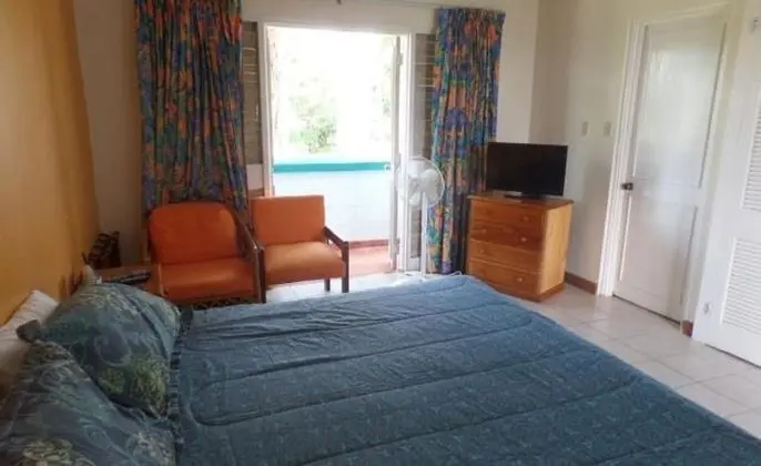 Economy Apart Daire, 2 Çift Kişilik Yatak, Denize Sıfır