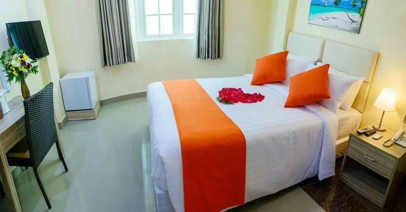 Superior Double Room with Sea View and Free Airport Transfer