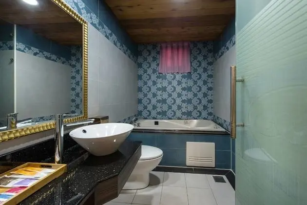 Gallery Tek Büyük Yataklı Oda, Jakuzi