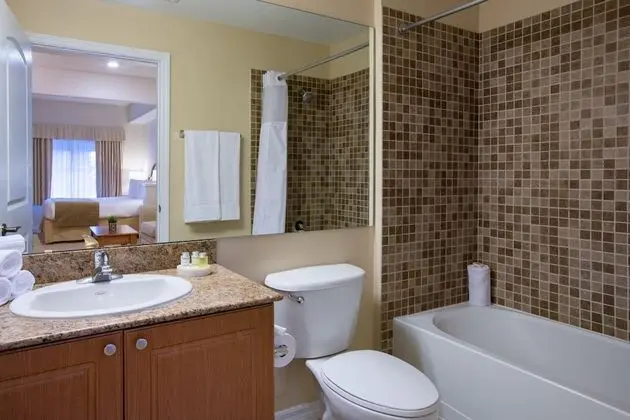 Executive King Studio With Kitchenette
