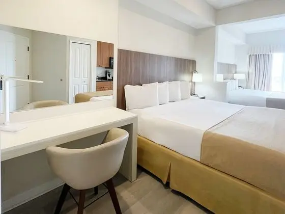 King Room with 2 King Beds