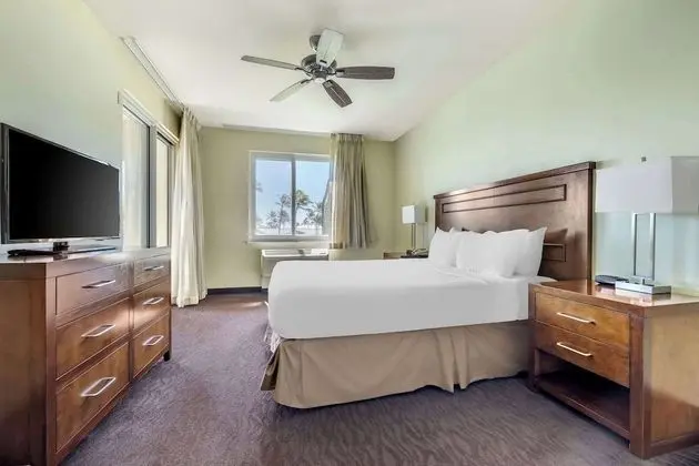 2 Bedrooms, Garden View (1 King 2 Twin or 1 Queen Bed)