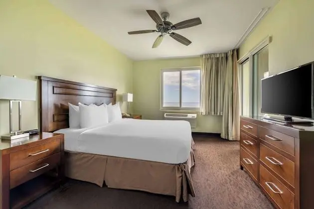 Suite, 2 Bedrooms, Oceanfront (1 King 2 Twin or 1 Queen Bed)