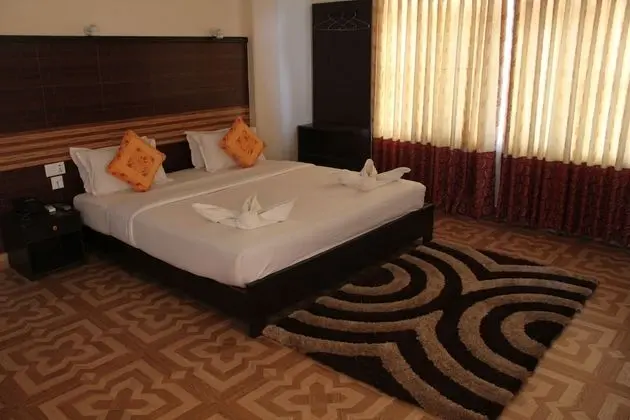 Deluxe Tek Büyük Yataklı Oda, Balkon, Dağ Manzaralı