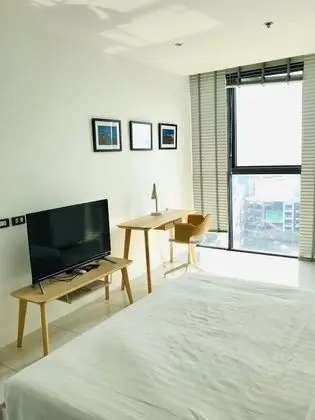 One Bedroom Apartment
