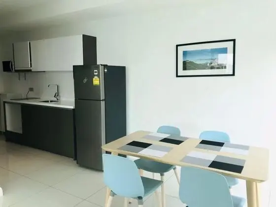One Bedroom Apartment