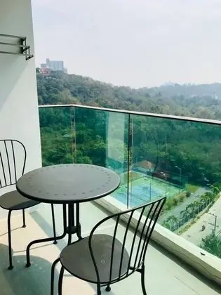 One Bedroom Apartment