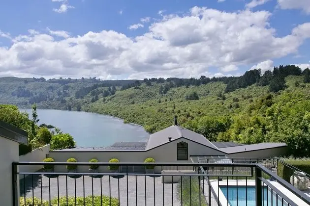 Luxury Villa, 3 Yatak Odası, Kişiye Özel Havuzlu (Ngahere)