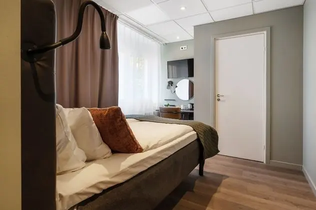 Tek Büyük Yataklı Oda (Small)