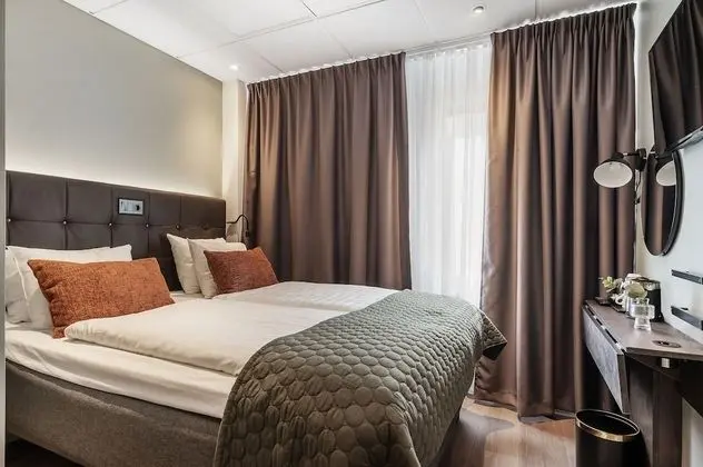 Tek Büyük Yataklı Oda (Small)