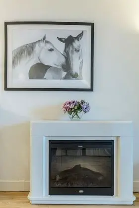 Luxury Apart Daire, 2 Yatak Odası (Kensington Duplex with Balcony)