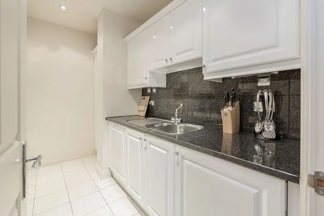 Luxury Apart Daire, 2 Yatak Odası (Kensington Duplex with Balcony)