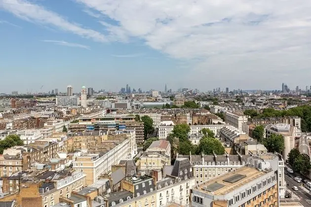 Luxury Apart Daire, 2 Yatak Odası (Kensington Duplex with Balcony)