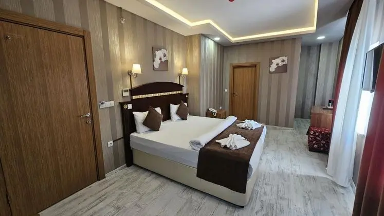 Standart Oda, Deniz ve Dağ Manzaralı, Klimalı