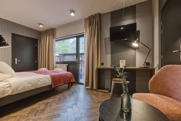 Chambre Quadruple 2 pièces avec balcon