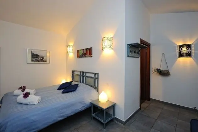 Classic Tek Büyük Yataklı Oda