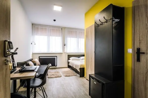 Tek Büyük Yataklı Oda