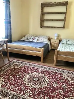 Dört Kişilik Oda (2)