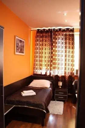 İki Ayrı Yataklı Oda, 2 Tek Kişilik Yatak