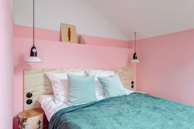 Comfort Tek Büyük veya İki Ayrı Yataklı Oda